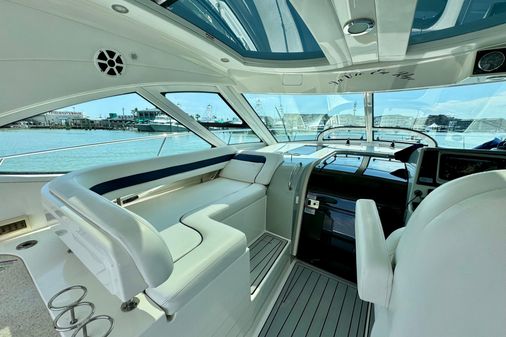 Sea Ray 470 Sundancer image