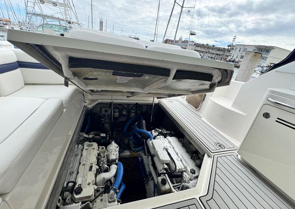 Sea Ray 470 Sundancer image