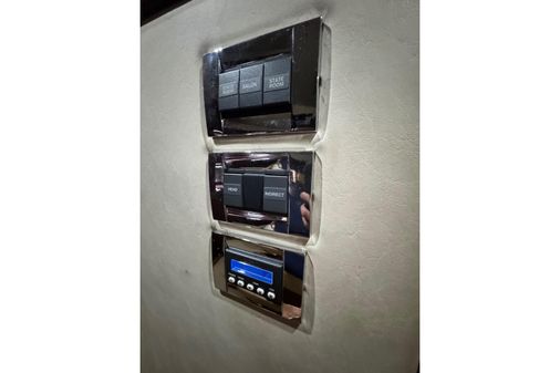 Sea Ray 470 Sundancer image