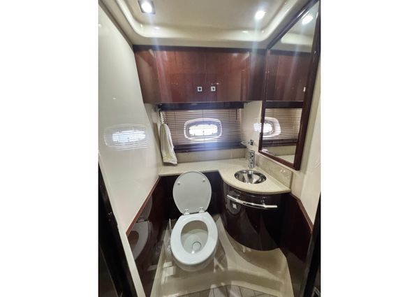 Sea Ray 470 Sundancer image