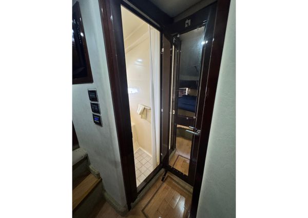 Sea Ray 470 Sundancer image