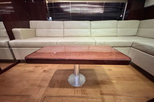 Sea Ray 470 Sundancer image