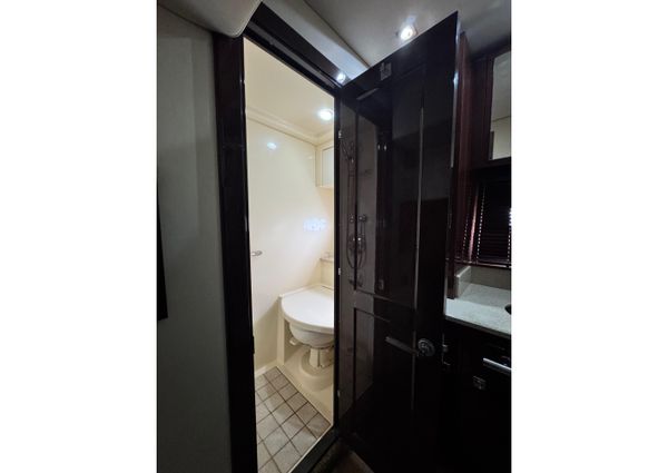 Sea Ray 470 Sundancer image