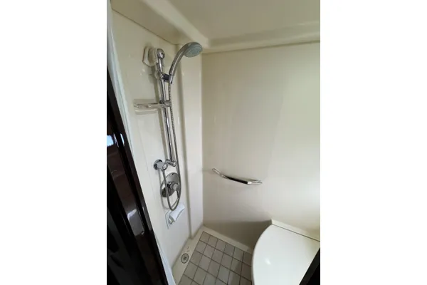 Sea Ray 470 Sundancer image