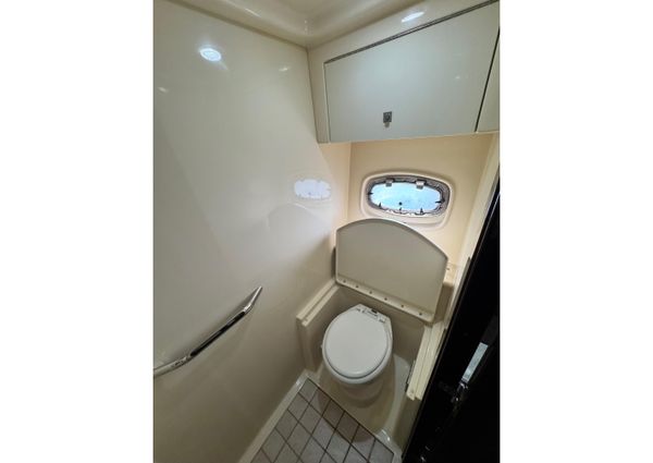 Sea Ray 470 Sundancer image
