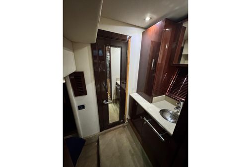Sea Ray 470 Sundancer image