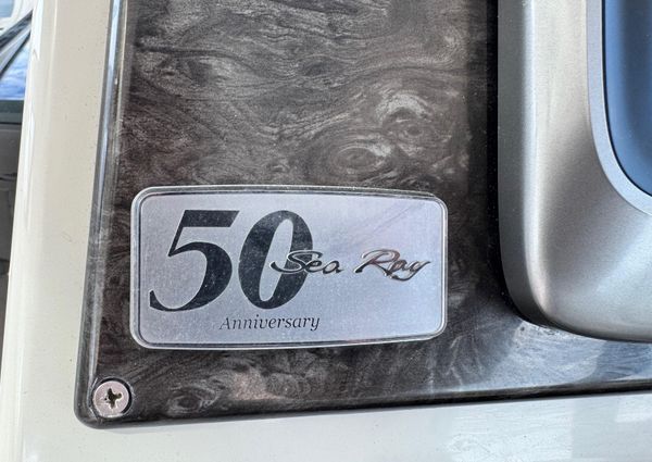 Sea Ray 470 Sundancer image