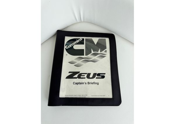 Sea Ray 470 Sundancer image