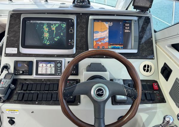 Sea Ray 470 Sundancer image