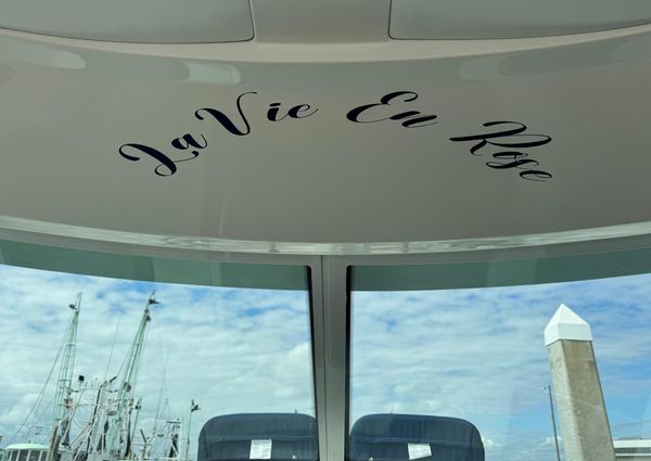 Sea Ray 470 Sundancer image