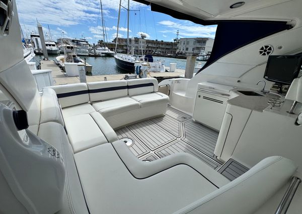 Sea Ray 470 Sundancer image
