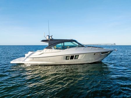 Cruisers Yachts 45 Cantius image