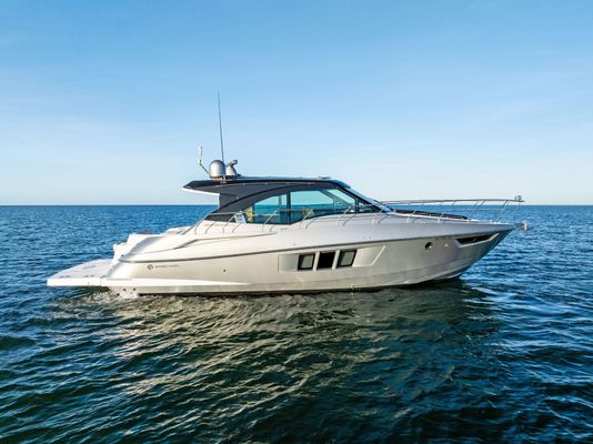 Cruisers Yachts 45 Cantius - main image