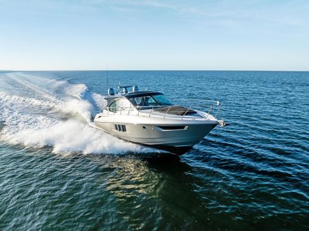 Cruisers Yachts 45 Cantius image