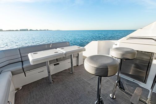 Cruisers Yachts 45 Cantius image