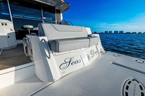 Cruisers Yachts 45 Cantius image