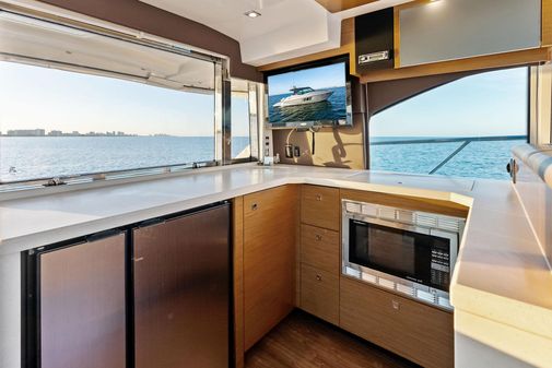 Cruisers Yachts 45 Cantius image