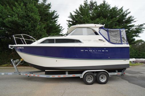 Bayliner Discovery 246 image