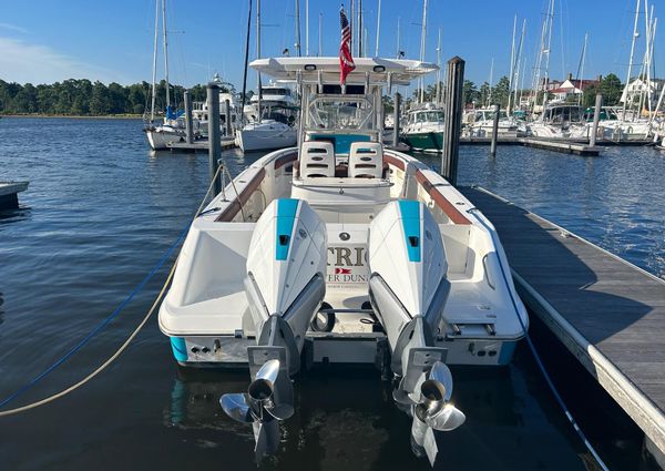 Boston Whaler 320 Outrage image