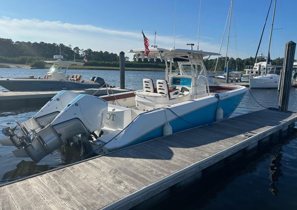 Boston Whaler 320 Outrage image