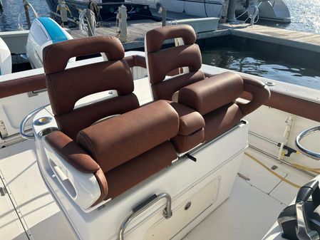 Boston Whaler 320 Outrage image