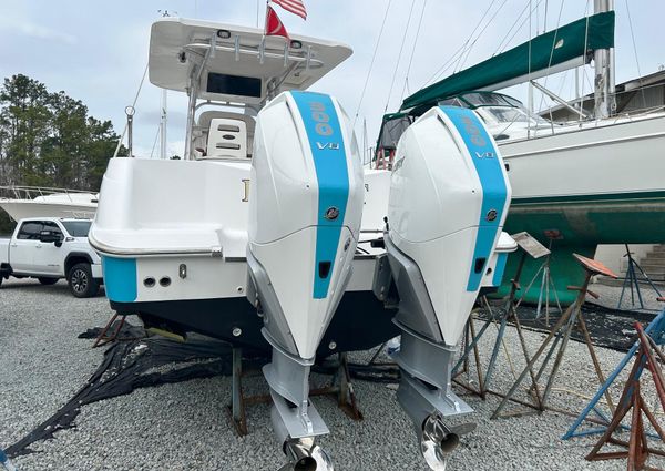 Boston Whaler 320 Outrage image