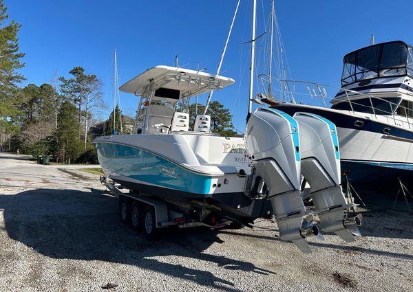 Boston Whaler 320 Outrage image