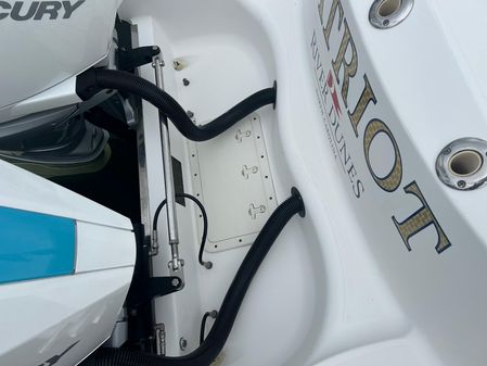 Boston Whaler 320 Outrage image