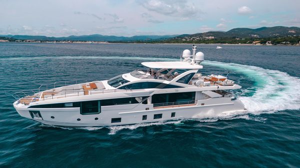 Azimut Grande 32 Metri