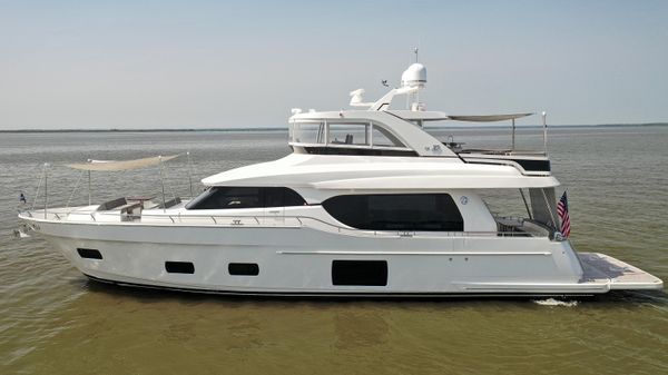 Ocean Alexander 70e 