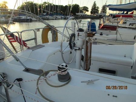 Hunter 31 image