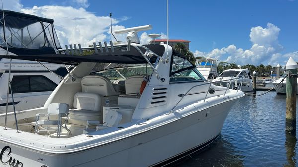 Sea Ray 340 Amberjack 