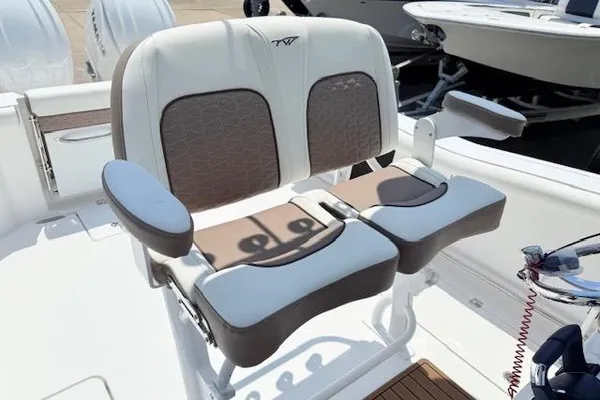 Tidewater 272-CC-ADVENTURE image