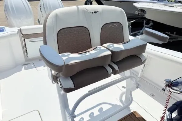 Tidewater 272-CC-ADVENTURE image