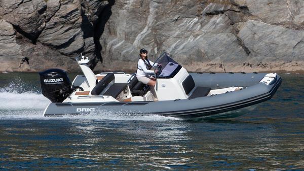 Brig Eagle 6.7 