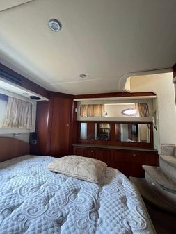 Sea Ray 40 Motor Yacht image