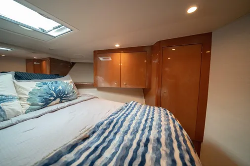 Viking 52 Convertible image