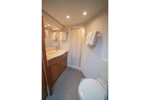 Viking 52 Convertible image