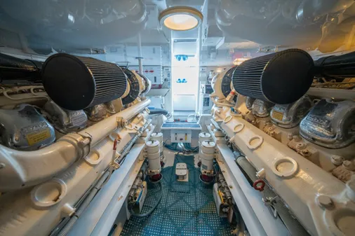 Viking 52 Convertible image