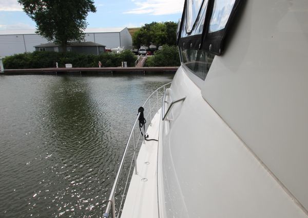 Sea-ray 420-AFT-CABIN image