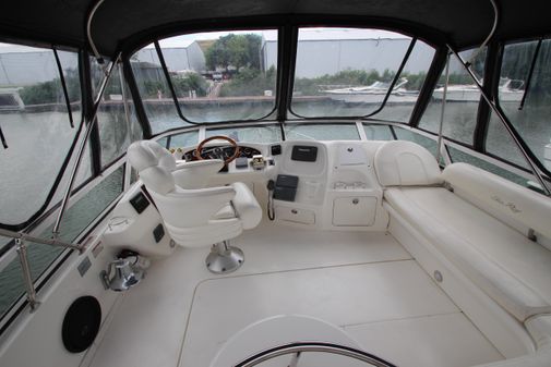 Sea-ray 420-AFT-CABIN image