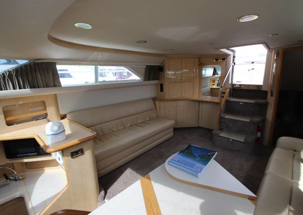 Sea-ray 420-AFT-CABIN image