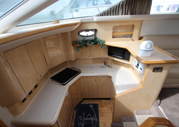 Sea-ray 420-AFT-CABIN image