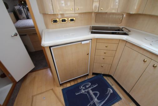 Sea-ray 420-AFT-CABIN image