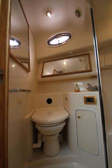 Sea-ray 420-AFT-CABIN image