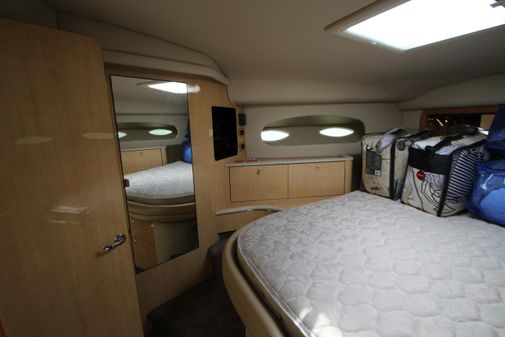 Sea-ray 420-AFT-CABIN image