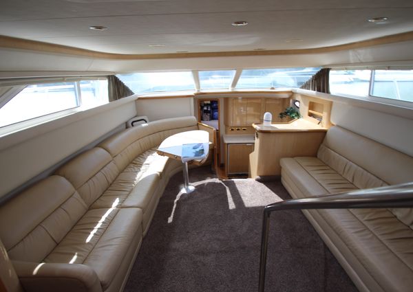 Sea-ray 420-AFT-CABIN image