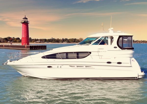 Sea Ray 390 Motor Yacht image