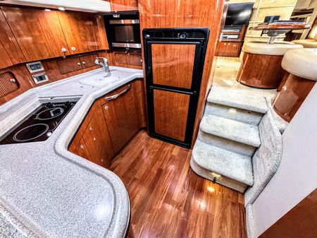 Sea Ray 390 Motor Yacht image