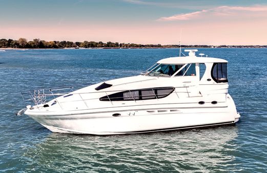 Sea Ray 390 Motor Yacht image